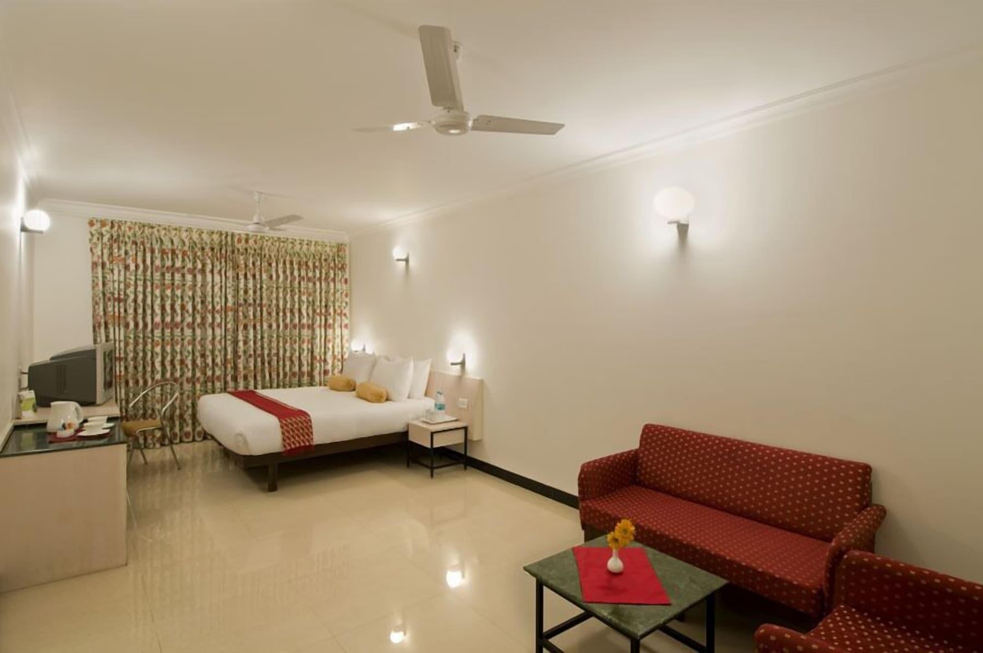 Grand Hotel Agra  Exterior photo